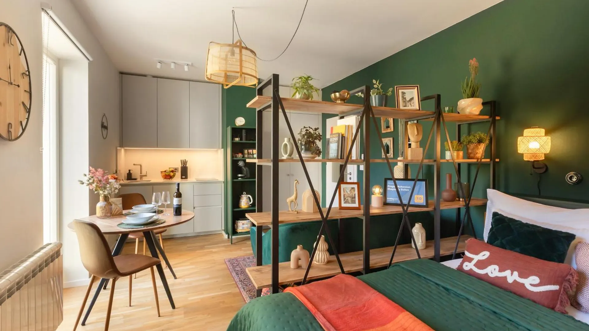 Cozy Bohemian Studio In The Heart Of Prague - 501